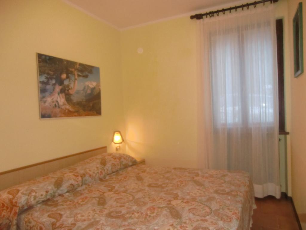 Appartamento Belvedere Molina di Ledro Oda fotoğraf